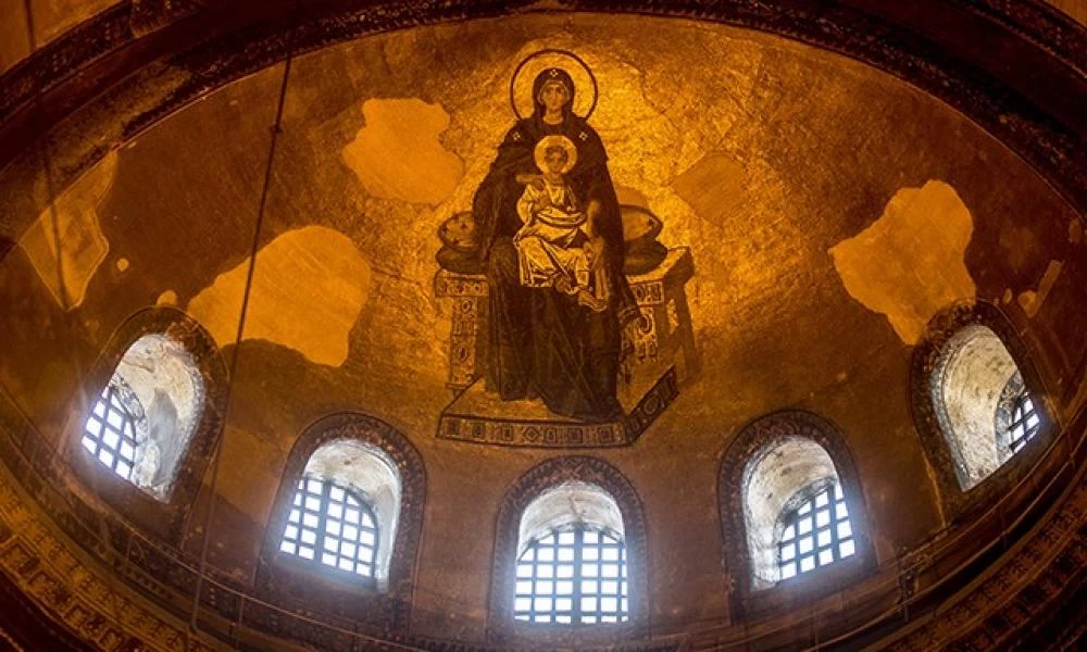 Αγία Σοφιά: Νέα "μπαμπεσιά" των Τούρκων- Μόνιμα κρυμμένα μωσαϊκά & ψηφιδωτά